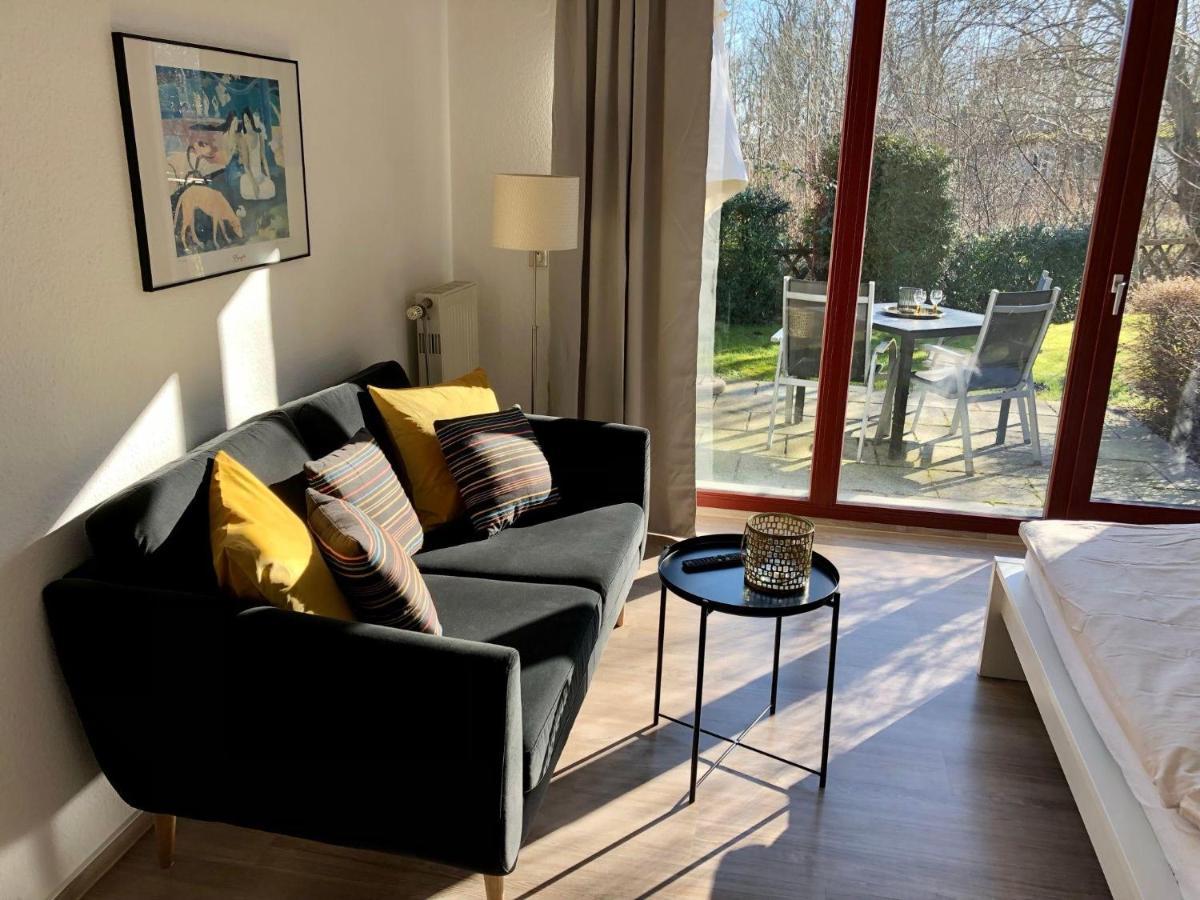Ferienwohnung-Klaus-Stoertebeker-Mit-Sonnenterrasse-Garten-Zwischen-Strand-Wald-Und-Wiese Gustow  外观 照片